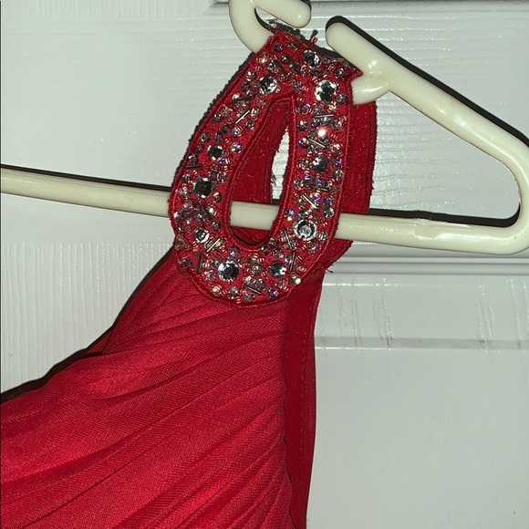 PROM DRESS | Formal Gown, Red - Picture 3 of 7